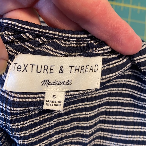 Texture and Thread Top by Madewell. Size Small. - Picture 3 of 5